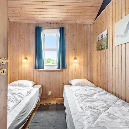 Beautiful In Fan With Sauna